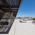 Untold Mykonos Willa