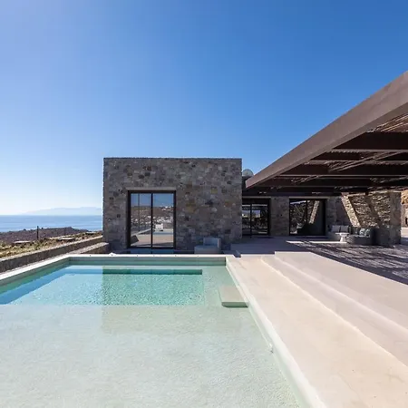 Untold Mykonos Agios Ioannis Diakoftis